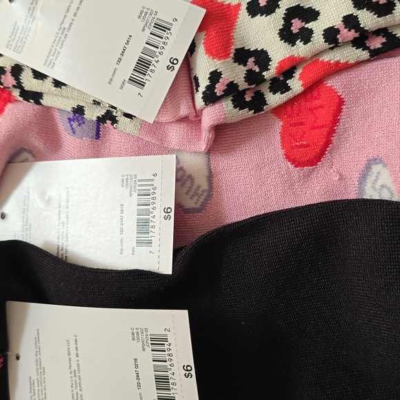 MIXIT BRAND WOMEN'S HEARTS VALENTINES BUNDLE OF 3 CREW SOCKS FITS SHOE SIZE 4-10 - Picture 9 of 9